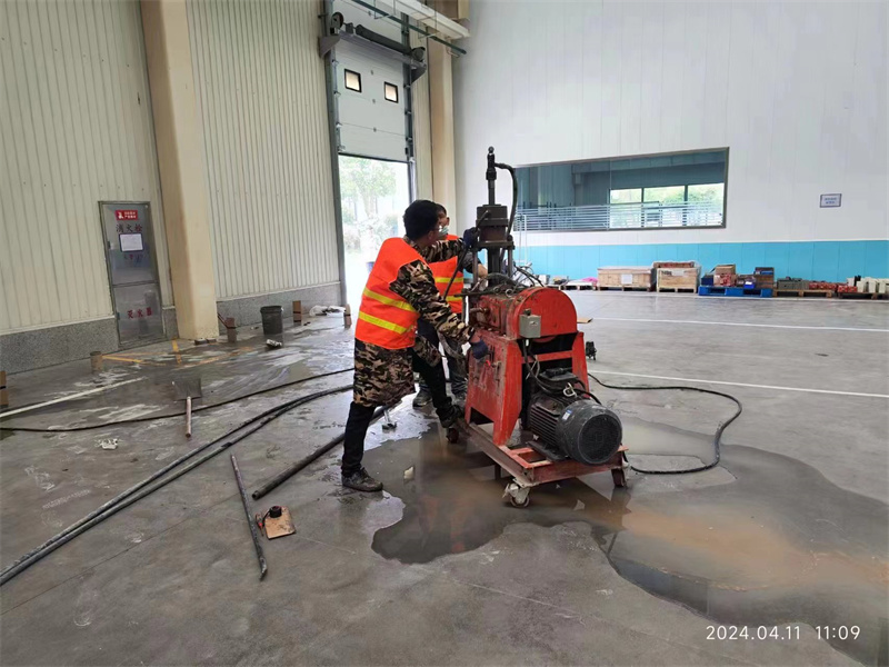 延安厂房地面下沉塌陷注浆加固施工